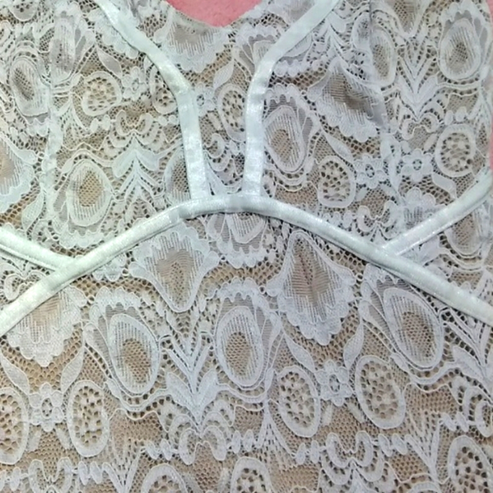 GUESS Sexy Summer White LACE Stretchy Mini Dress - Picture 6 of 8